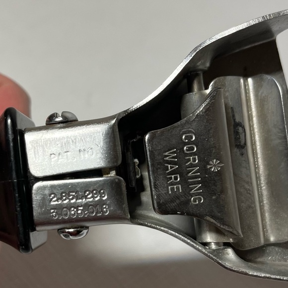 vintage CorningWare detachable "Twist & Lock" handle for use w casserole dishes - Picture 4 of 4